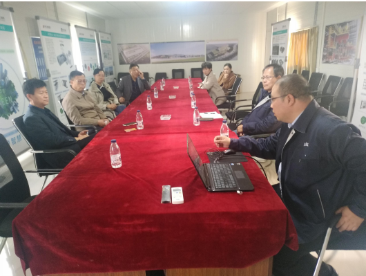 Director Li of Hebei Provincial Key Office and Director Zhang Kui of Key Development Office of Municipal Development and Reform Commission visited the Seiko Green Building Project Department (Figure 1) Director Li of Hebei Provincial Key Office and Director Zhang Kui of Key Development Office of Municipal Development and Reform Commission visited the Seiko Green Building Project Department (Figure 1)