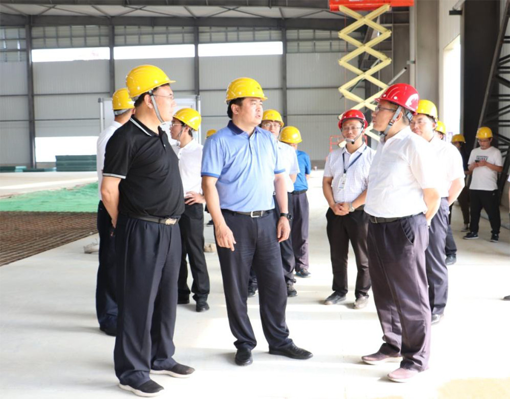 Briefing on the research activities of the city leaders to Qinhuangdao Seiko Green Building to carry out project construction and safety production work (Figure 2)